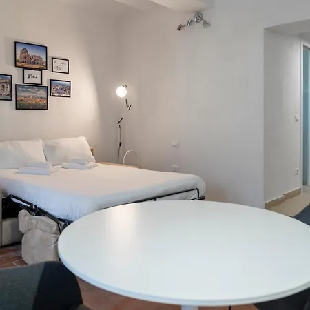 Apartment Flat - Lungara 44a Rome